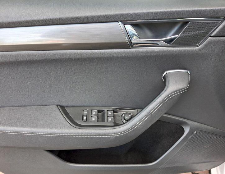Škoda Superb 35