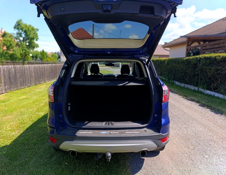 Ford Kuga 9