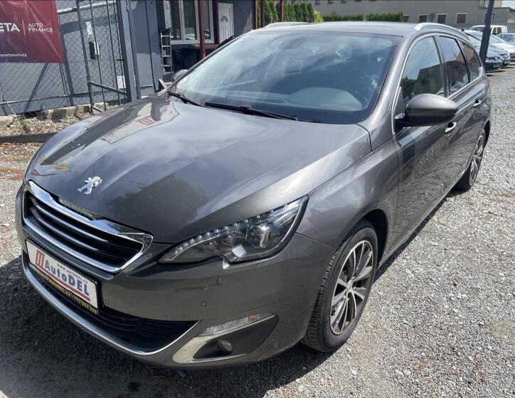 Peugeot 308 1