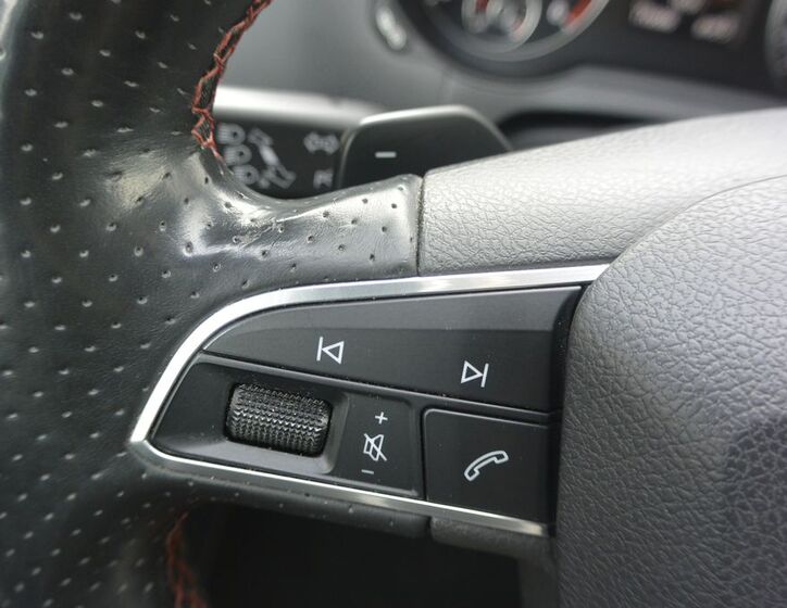 Seat Alhambra 16