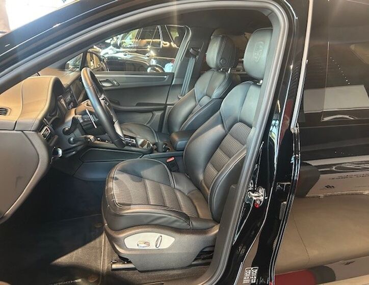 Porsche Macan 7