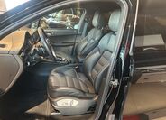 Porsche Macan 7