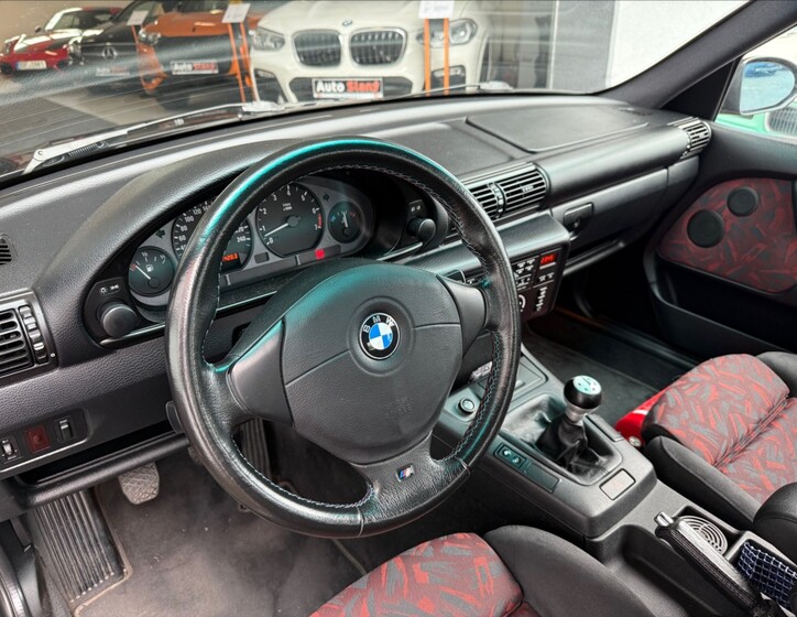 BMW Řada 3 12