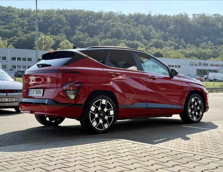 Hyundai Kona 3