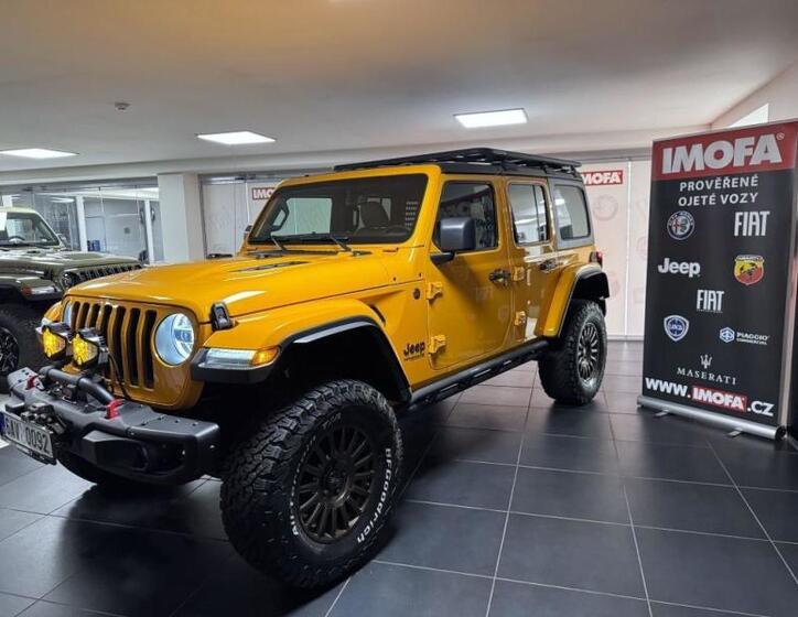 Jeep Wrangler 4
