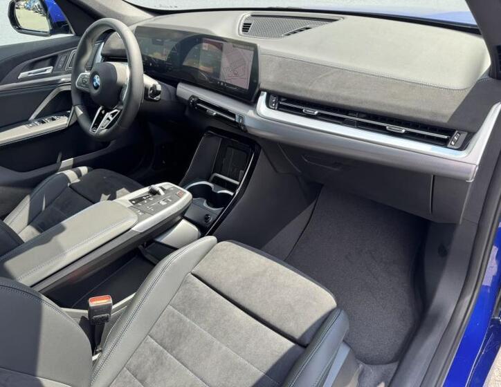 BMW X1 9