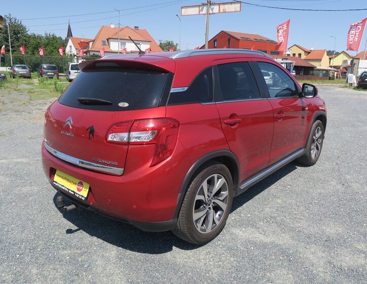 Citroën C4 Aircross 4