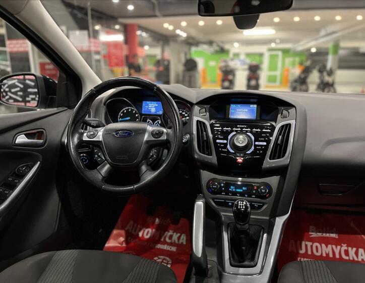 Ford Focus 21
