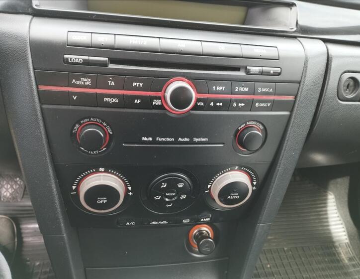 Mazda 3 13