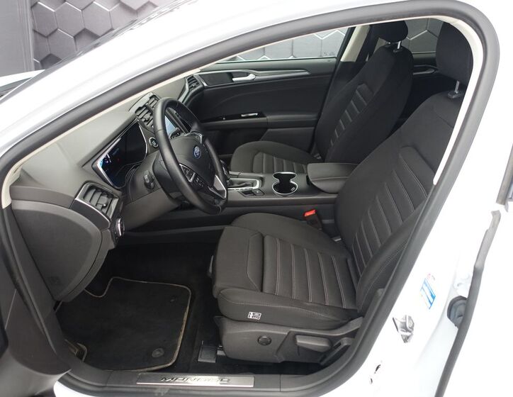 Ford Mondeo 27