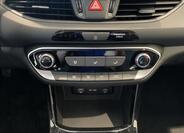 Hyundai i30 22