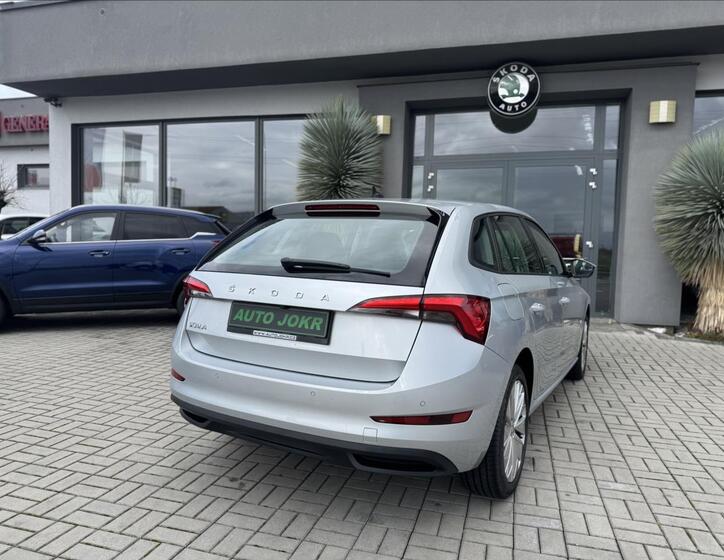 Škoda Scala 5
