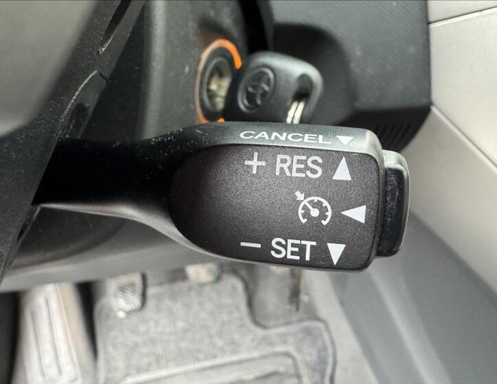 Toyota Auris 31