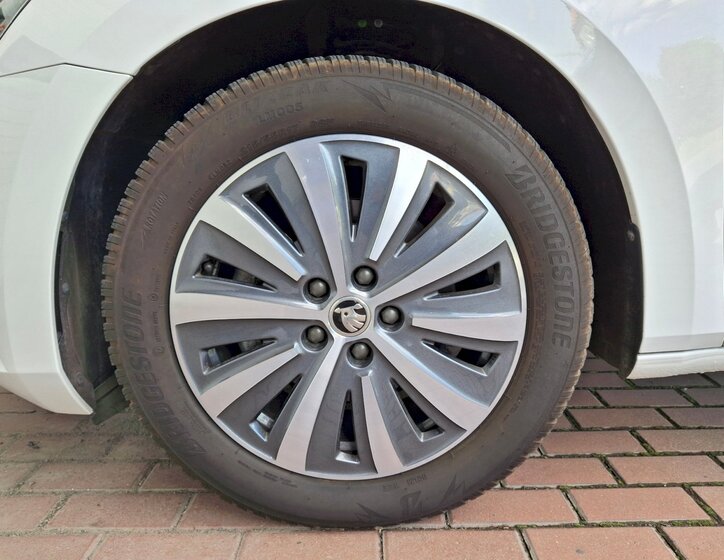 Škoda Superb 7
