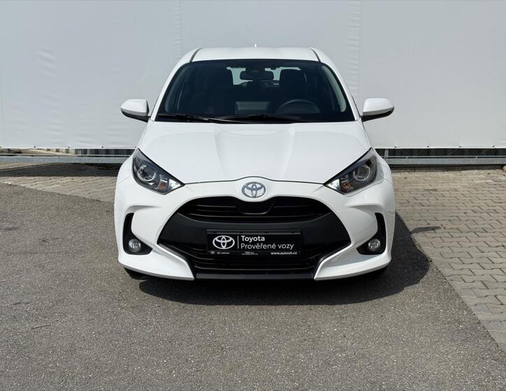 Toyota Yaris 2