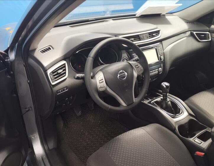 Nissan X-Trail 18