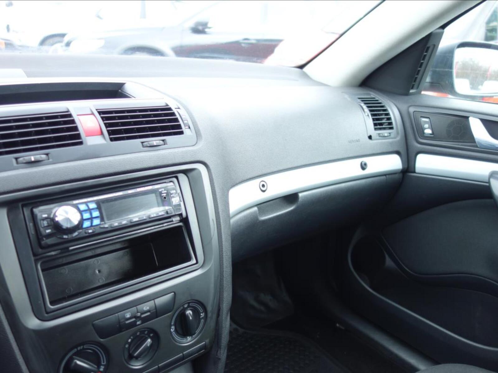 Škoda Octavia 27
