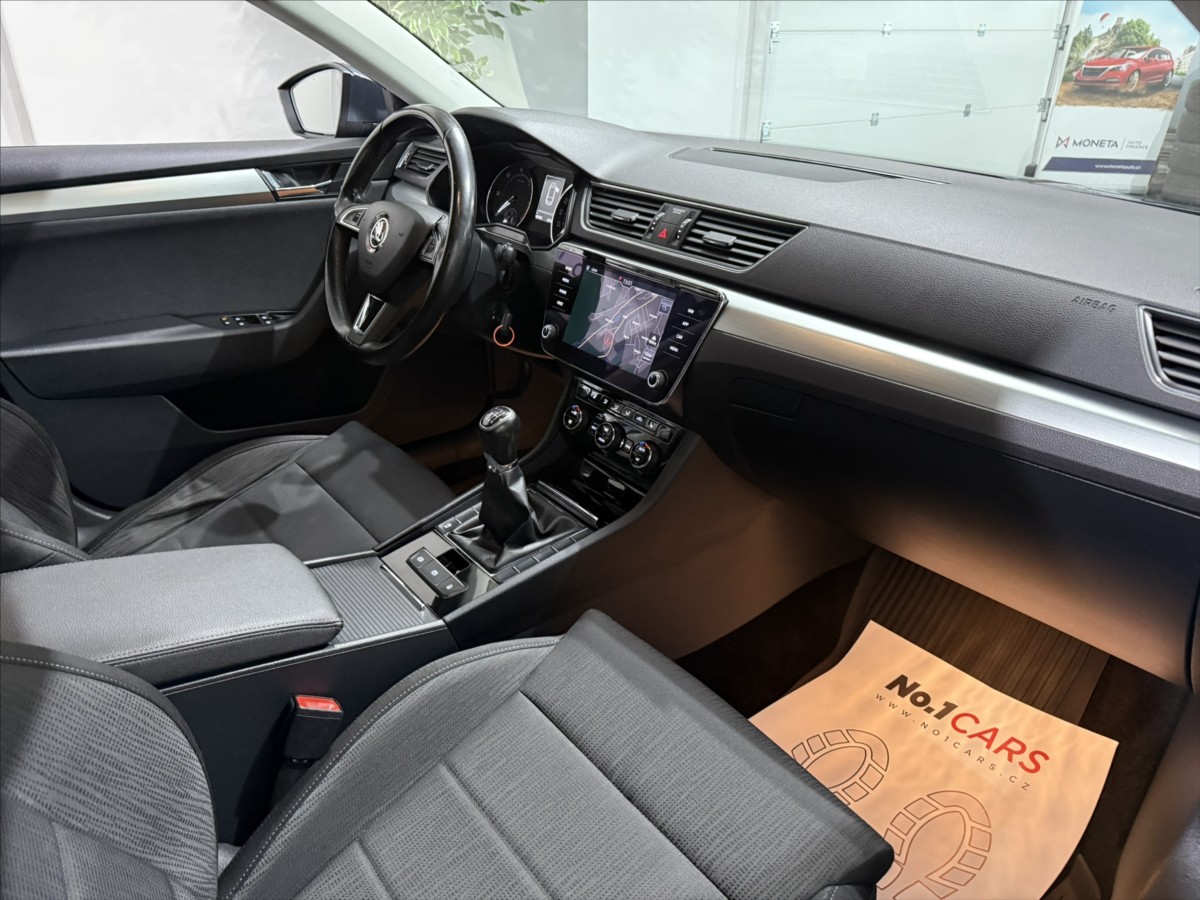 Škoda Superb