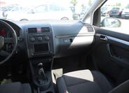 Volkswagen Touran 14