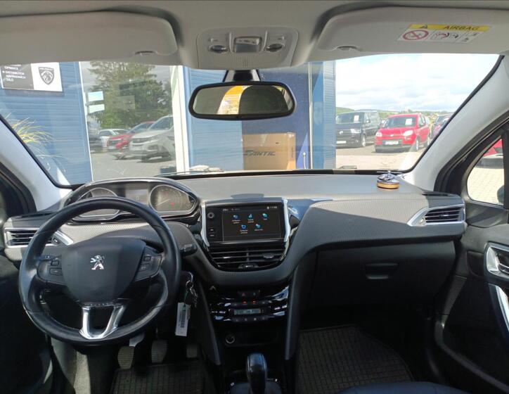 Peugeot 2008 2