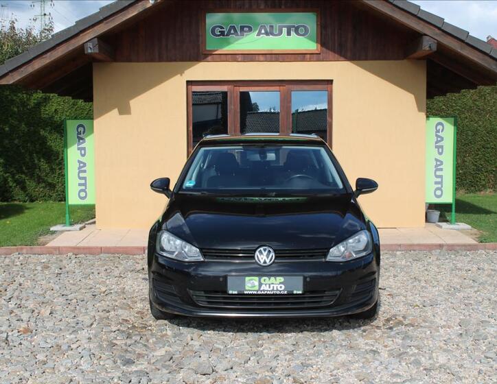 Volkswagen Golf 2