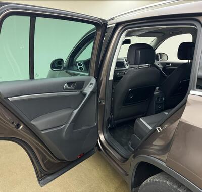 Volkswagen Tiguan 29