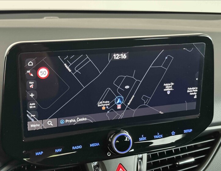 Hyundai i30 11