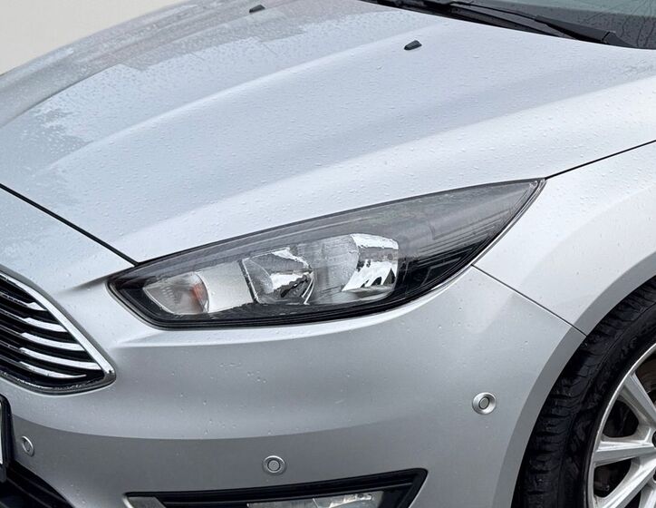 Ford Focus 5