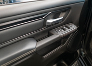 Dodge RAM 12