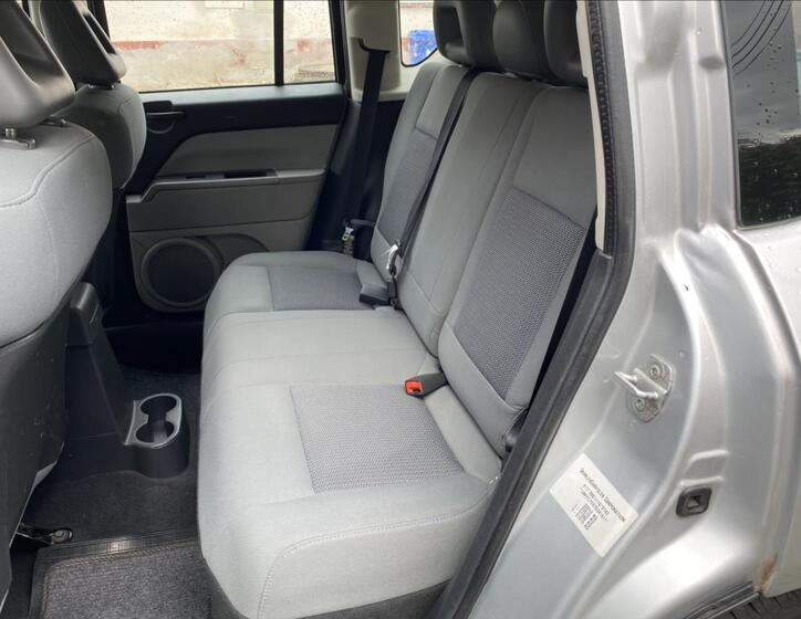 Jeep Compass 12