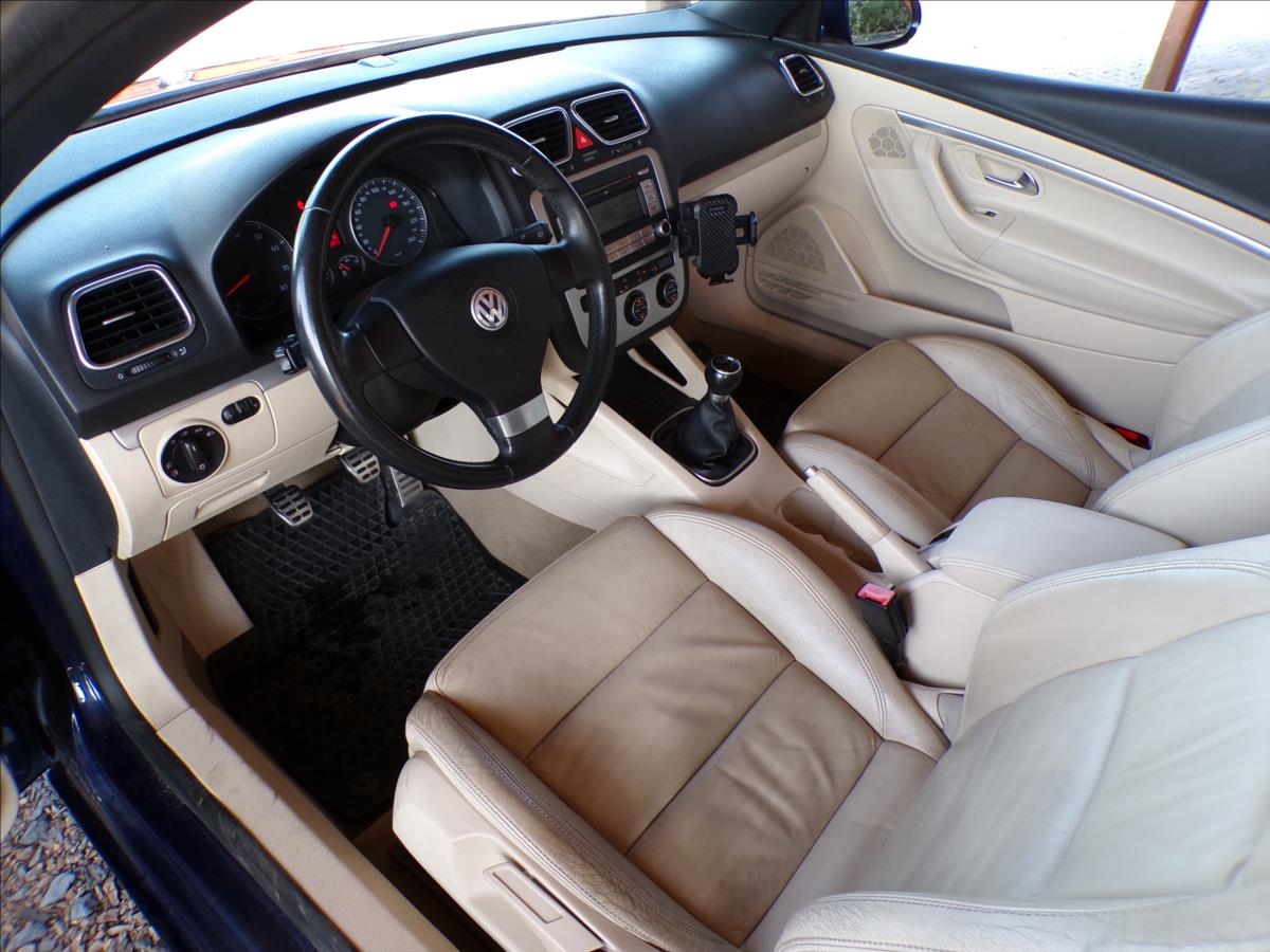 Volkswagen EOS