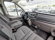 Ford Transit 8