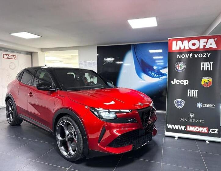 Alfa Romeo Junior 1