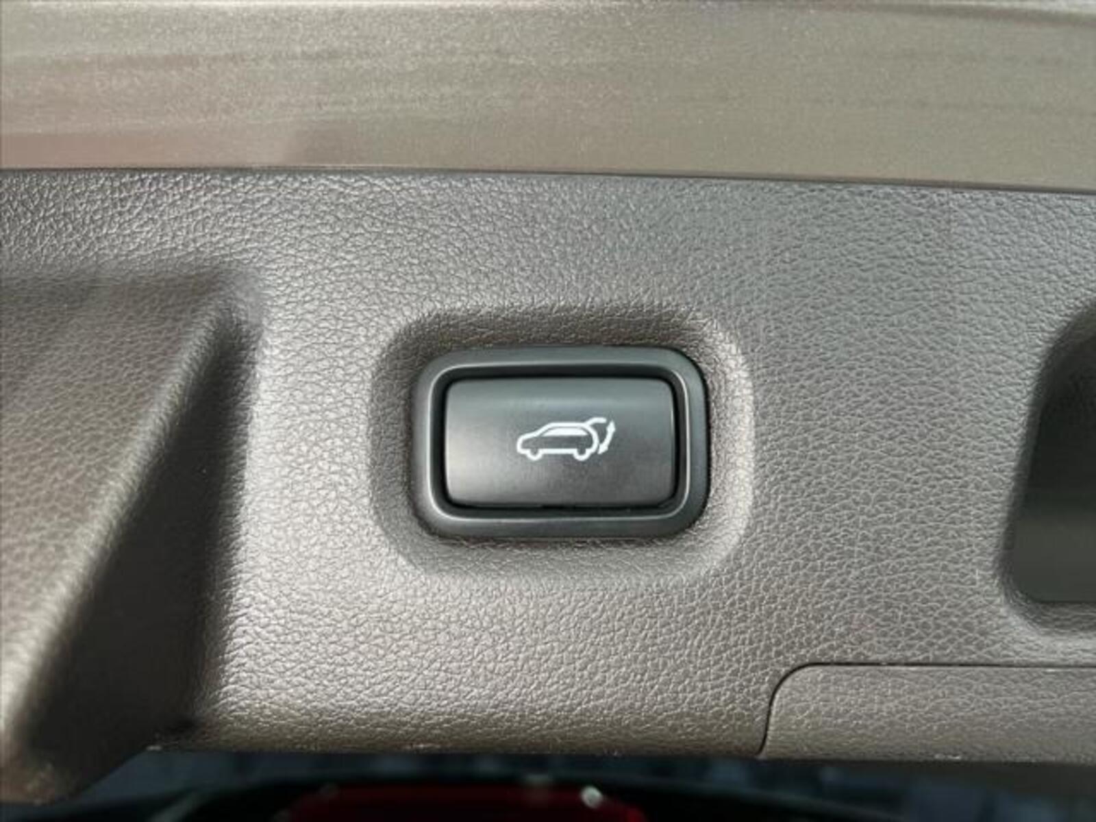 Hyundai Santa Fe 32