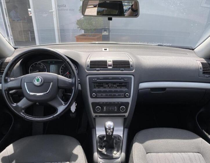 Škoda Octavia 12