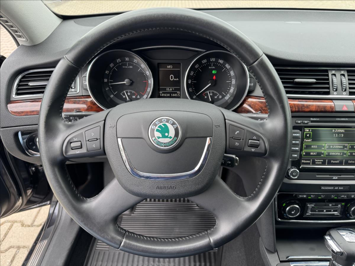Škoda Superb