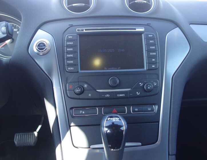 Ford Mondeo 10