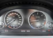 BMW Řada 7 32