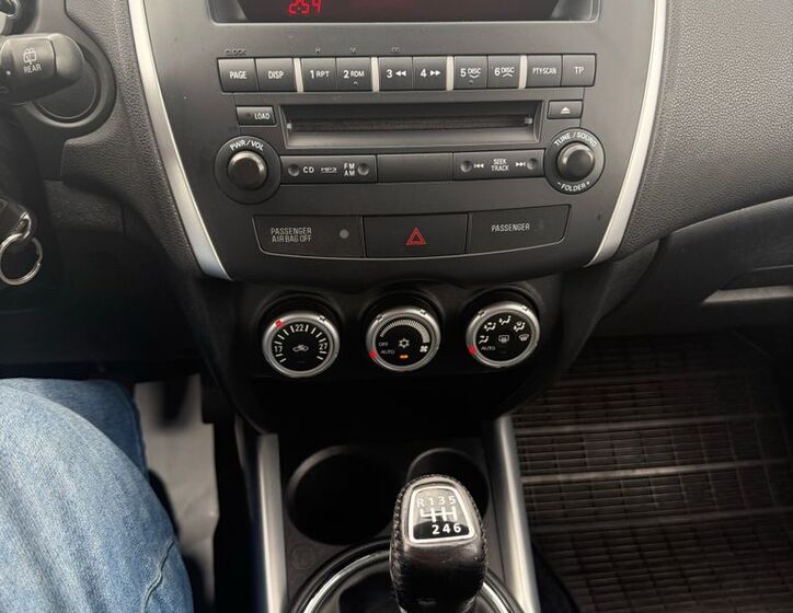 Mitsubishi ASX 15