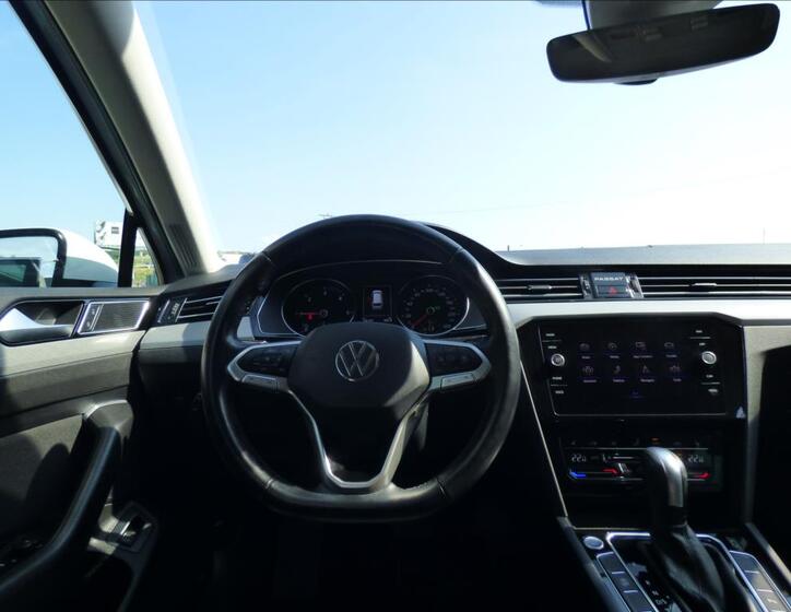 Volkswagen Passat 11