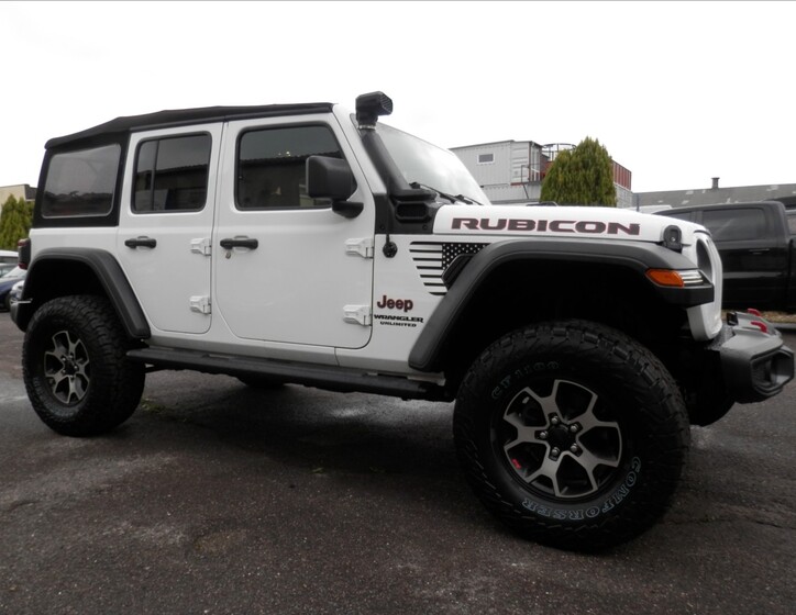 Jeep Wrangler 4