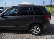 Suzuki Grand Vitara 9