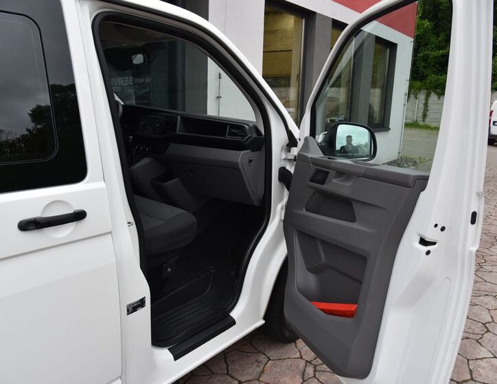 Volkswagen Transporter 13