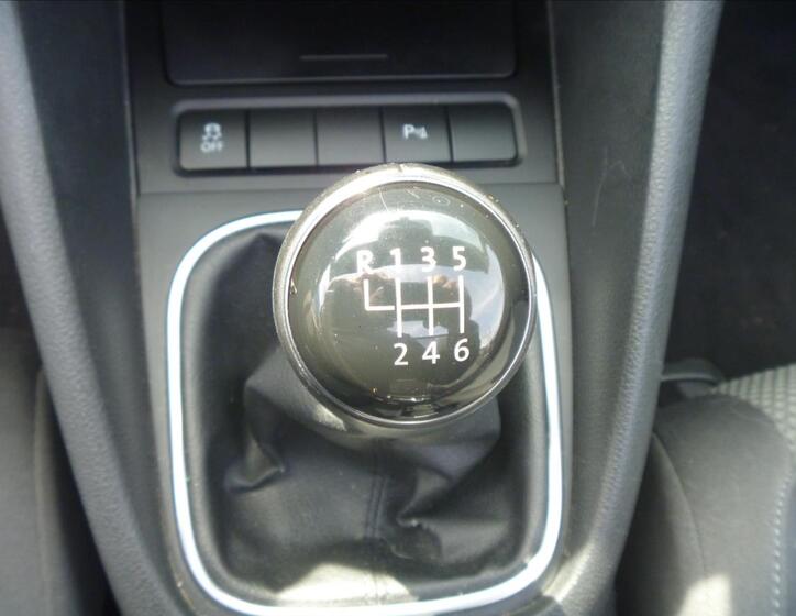 Volkswagen Golf 23