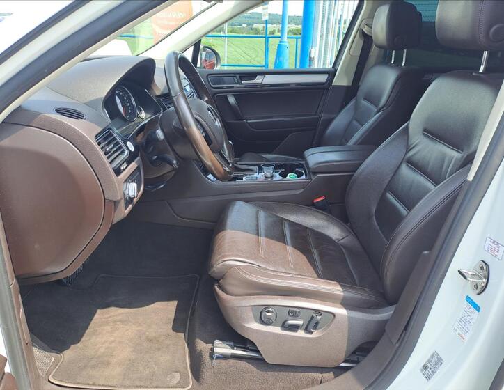 Volkswagen Touareg 5