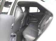 Toyota C-HR 11