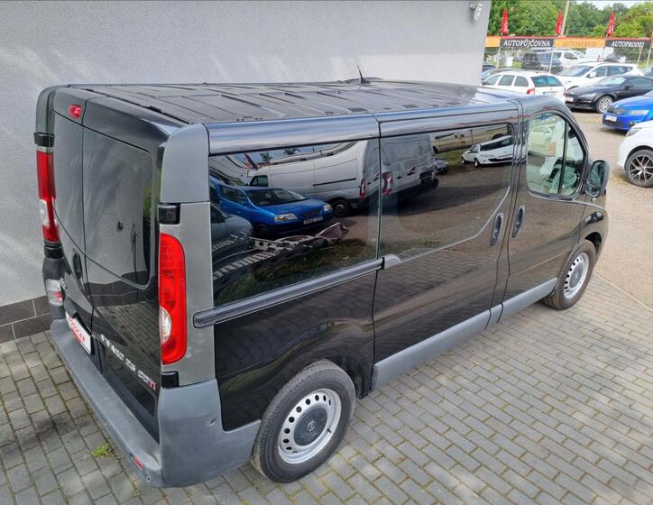 Opel Vivaro 7