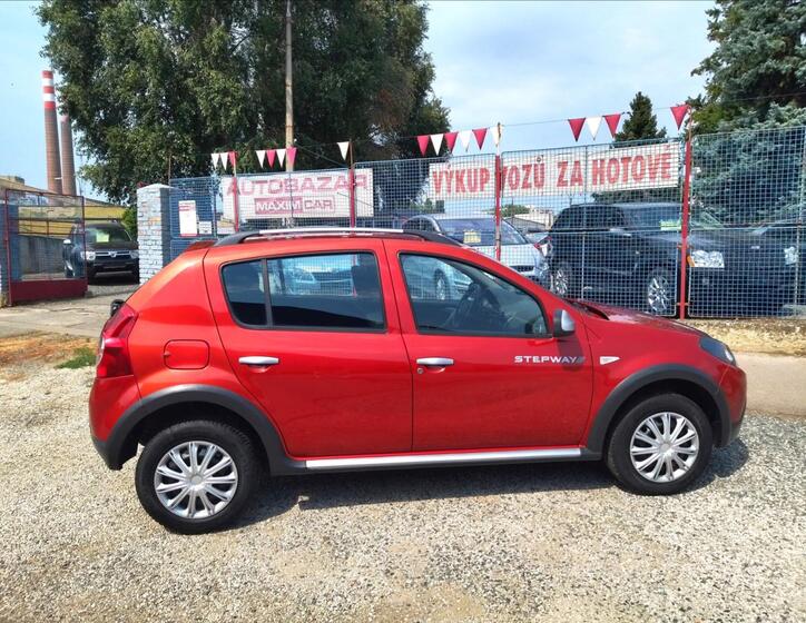 Dacia Sandero 4