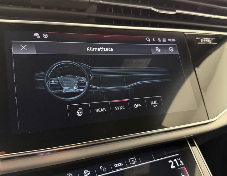 Audi Q8 22