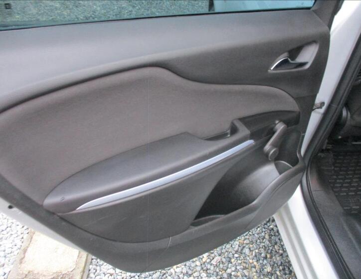 Opel Zafira 16